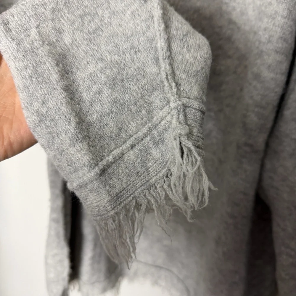 Free People Gray V-Neck Frayed Hem Sweater
